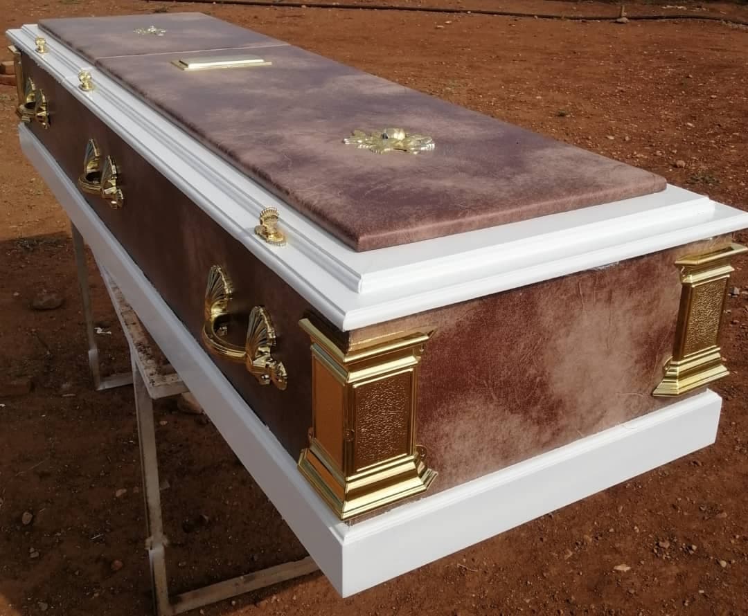 Prestige package casket
